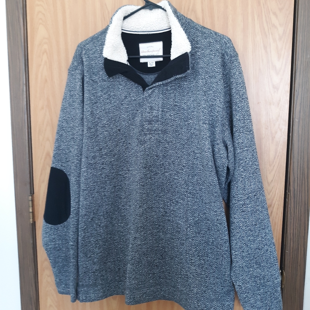 Men's sweater